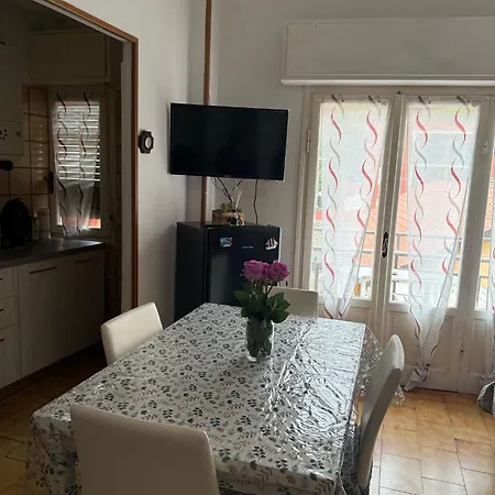 A Un Soffio Dal Mare -appartamento Ad Apartment Alassio